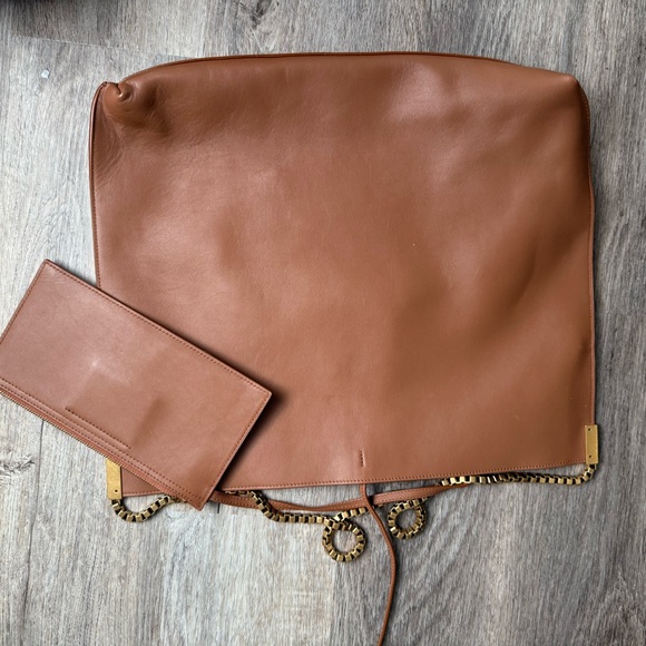 Calfskin Medium Suzanne Hobo Brick - Picture 4 of 5